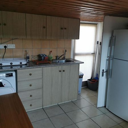 ניקוסיה Strovolos Rooms Studios חדר תמונה