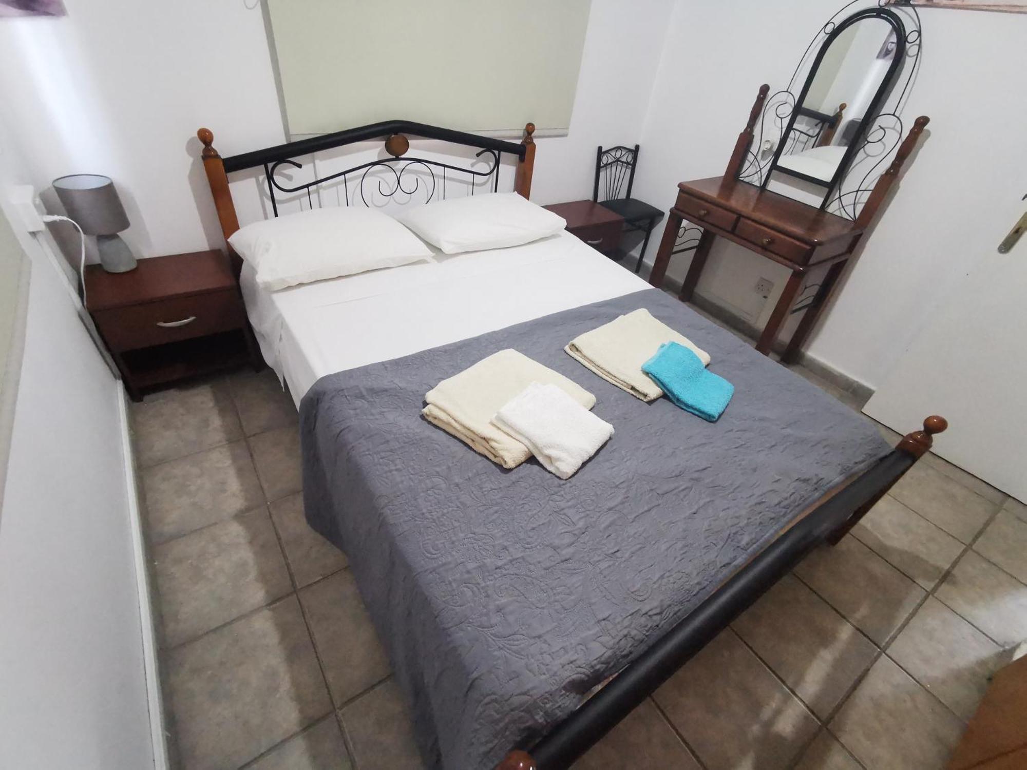 ניקוסיה Strovolos Rooms Studios חדר תמונה