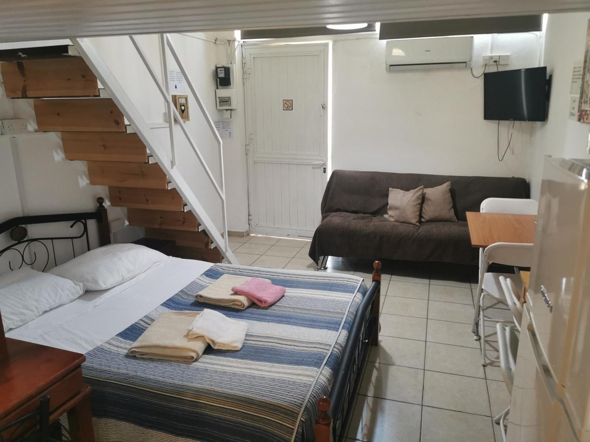 ניקוסיה Strovolos Rooms Studios חדר תמונה