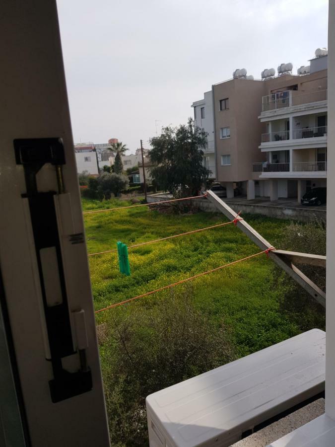 ניקוסיה Strovolos Rooms Studios מראה חיצוני תמונה